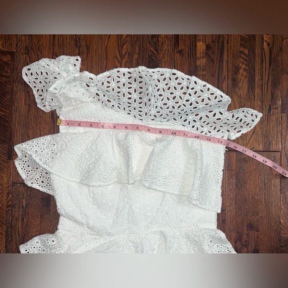 LILLY PULITZER Josey One Shoulder Tier Eyelet Dress in White Size 6 - Picture 9 of 12